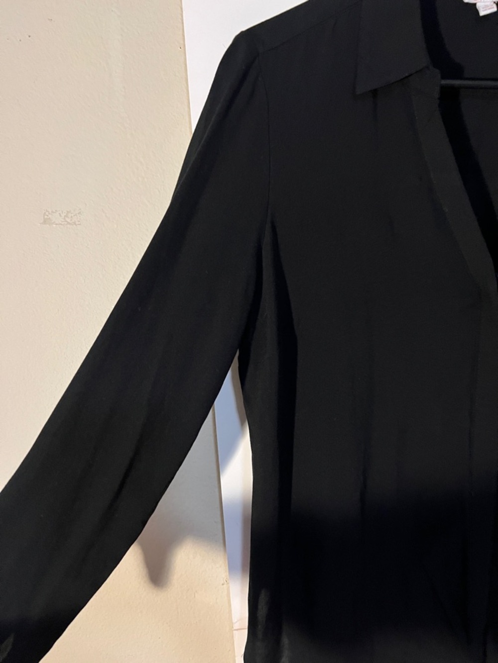 Candie's Black Button-Down Long Sleeve Shirt - Picture 2 of 4